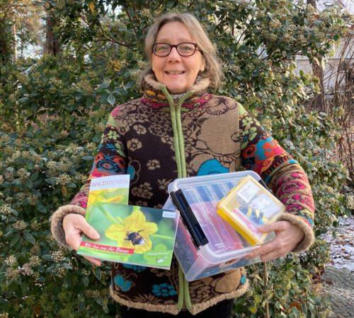 Corinna Hölzer mit Deutschland summt!-Produkten Corinna Hölzer mit Deutschland summt!-Produkten